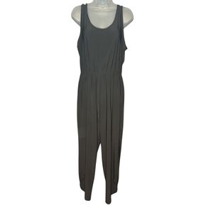 Women's Sleeveless Jumpsuit - Black